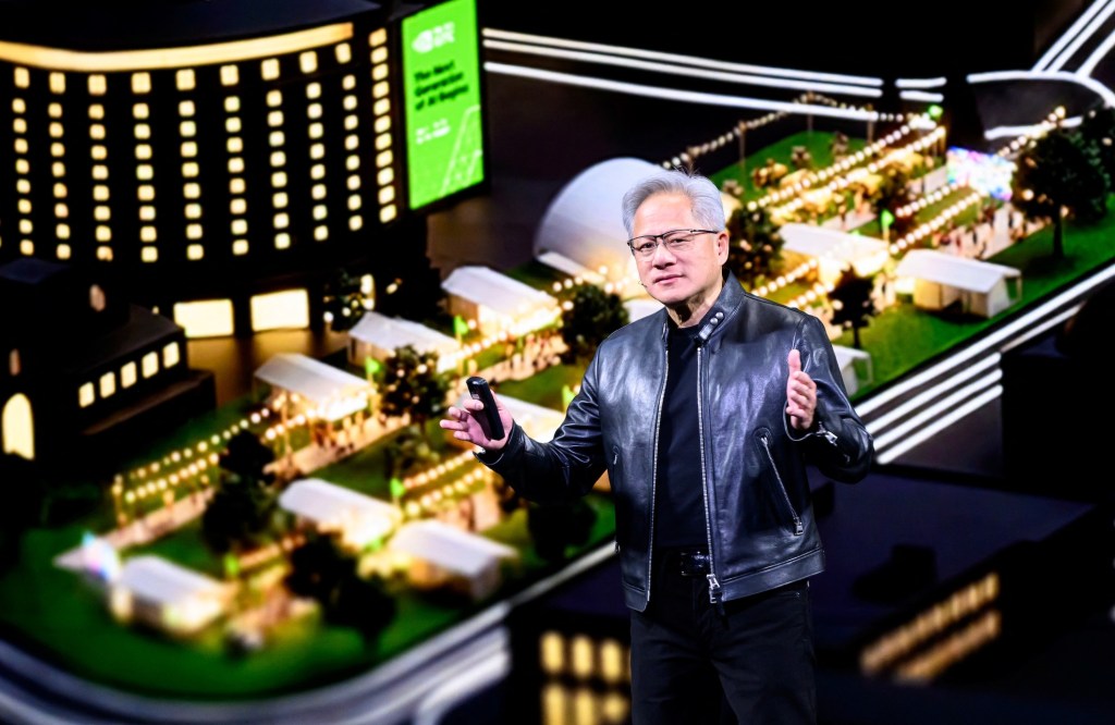 英伟达季度收入创纪录，430亿美元投资初创企业曝光