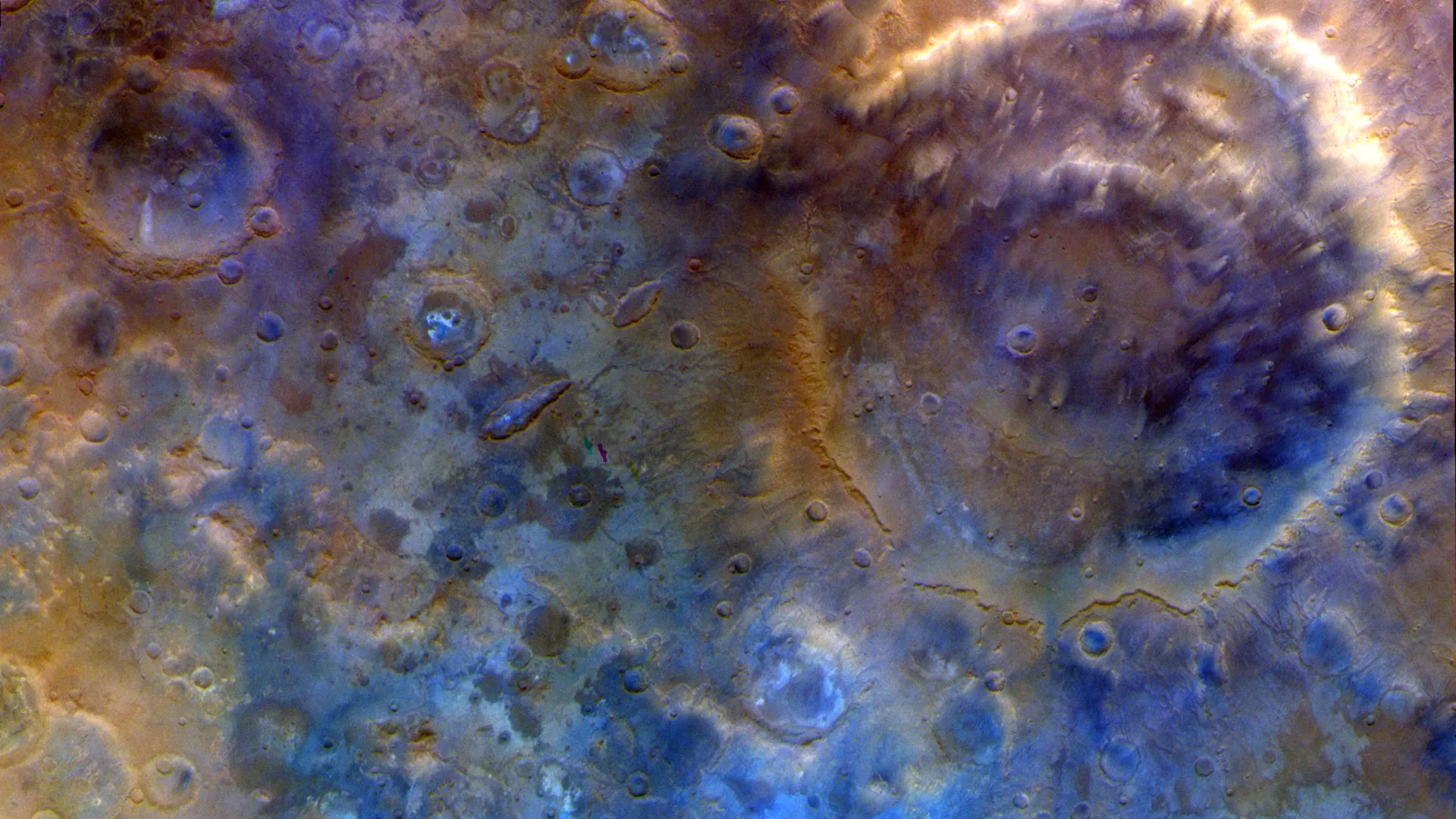 NASA“灵神星”探测器高速飞掠火星，传回震撼影像