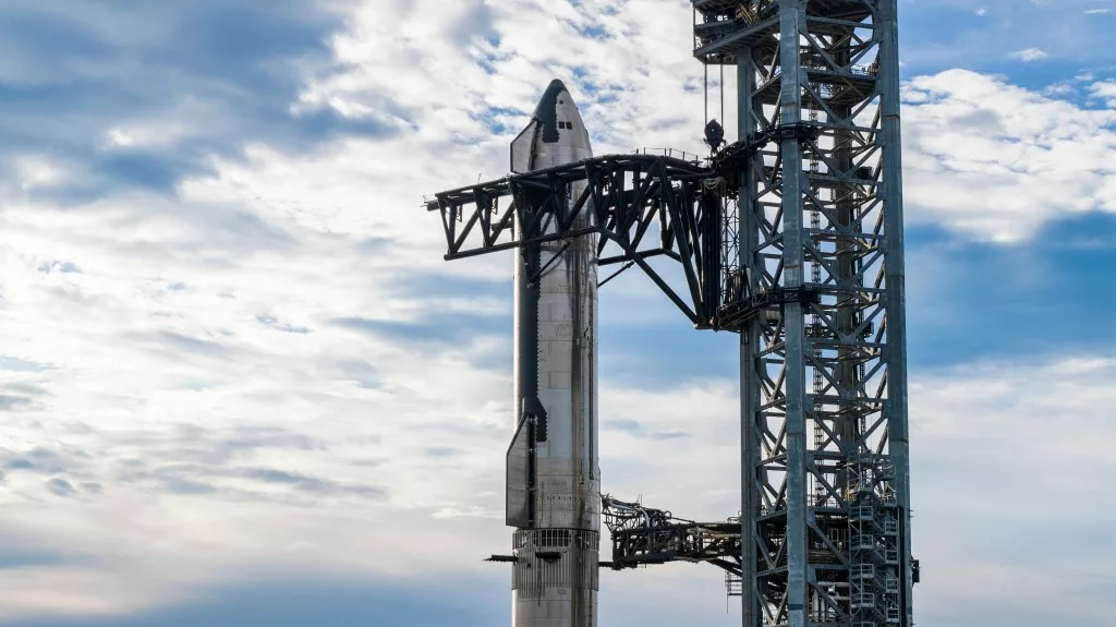 Google与SpaceX洽谈太空数据中心，瞄准AI计算新空间